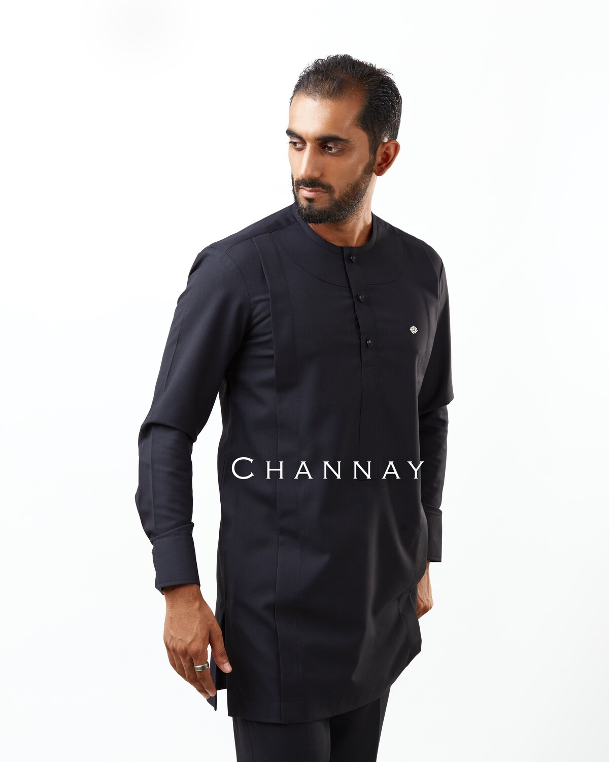 Two Sided Pleat black kaftan