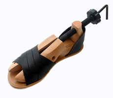 Shoe Stretchers