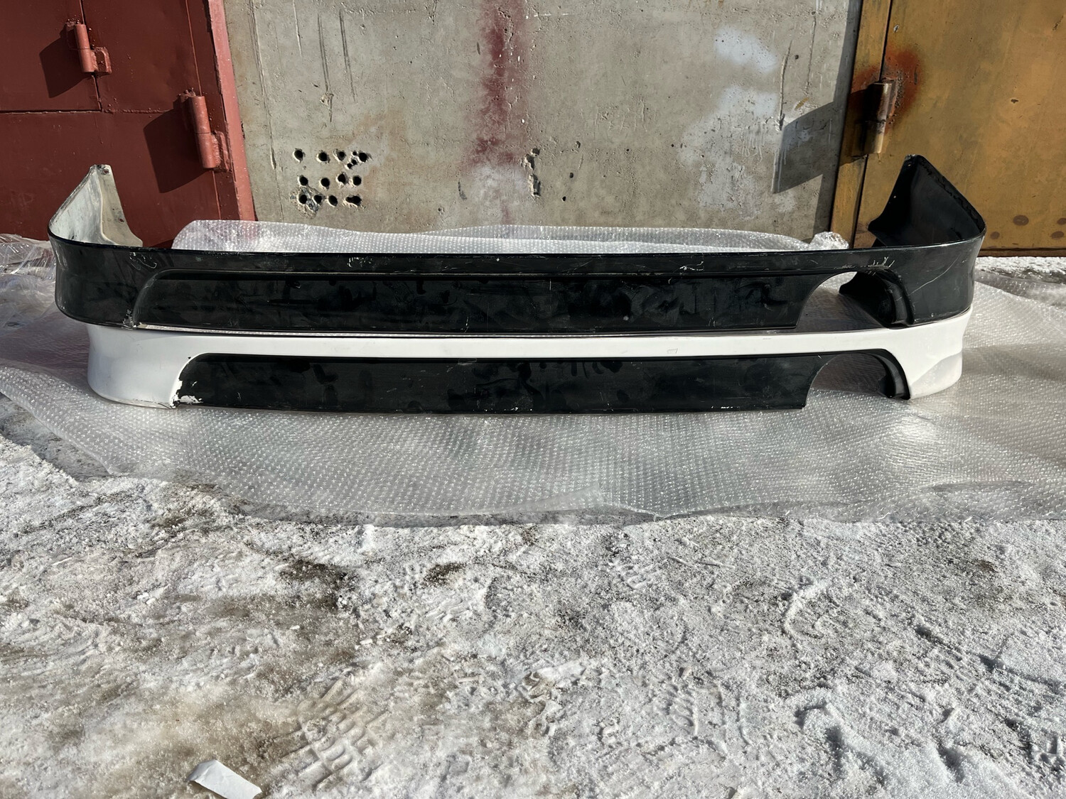 Toyota Altezza sxe10 rear TRD lip plastic