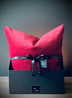 Colour Pillow - Cherry