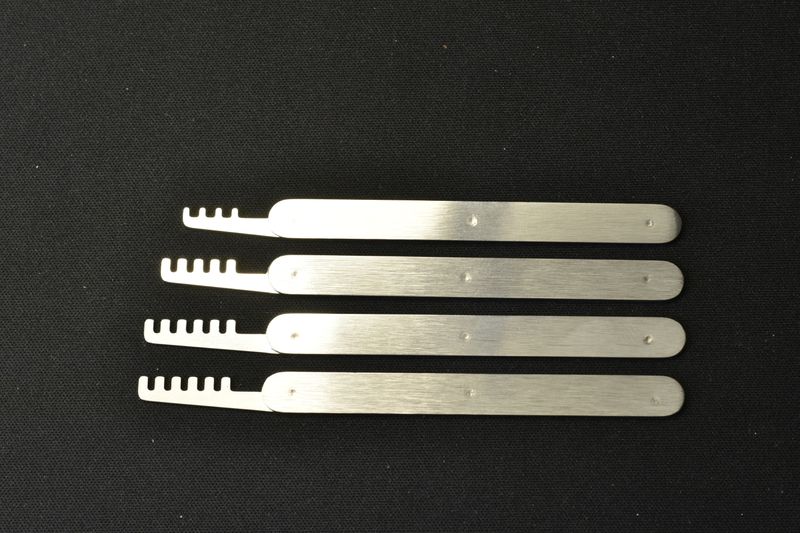 Comb Picks
