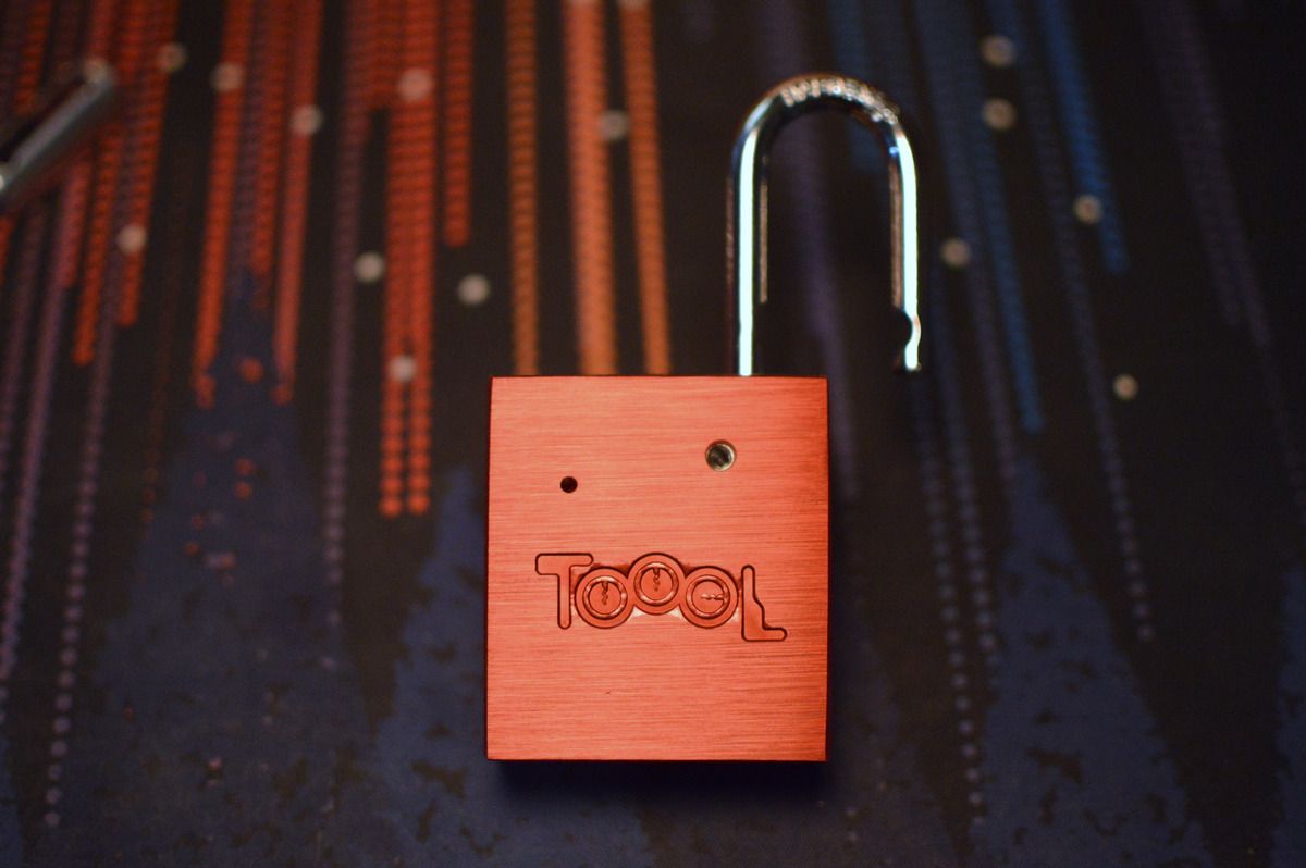Red KiK-lock - TOOOL Equipment - The Open Organisation Of Lockpickers