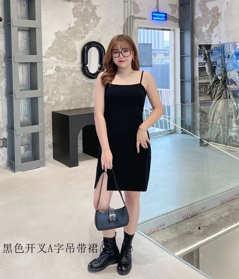 大码抹胸单肩开叉a字内搭吊带裙