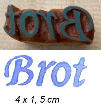 Handgeschnitzte Stempel aus Holz  Schrift Brot