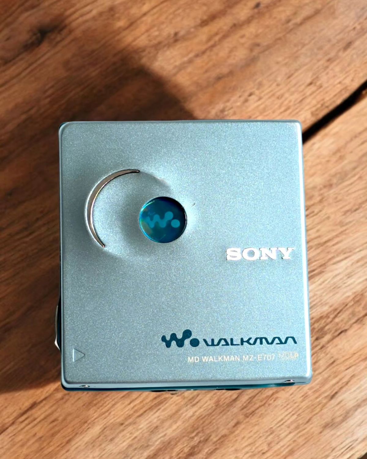Sony MZ-E707