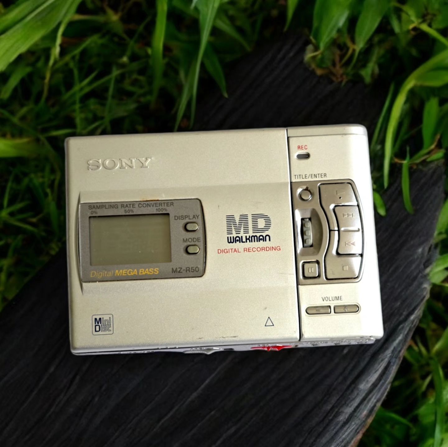 Sony MZ-R50