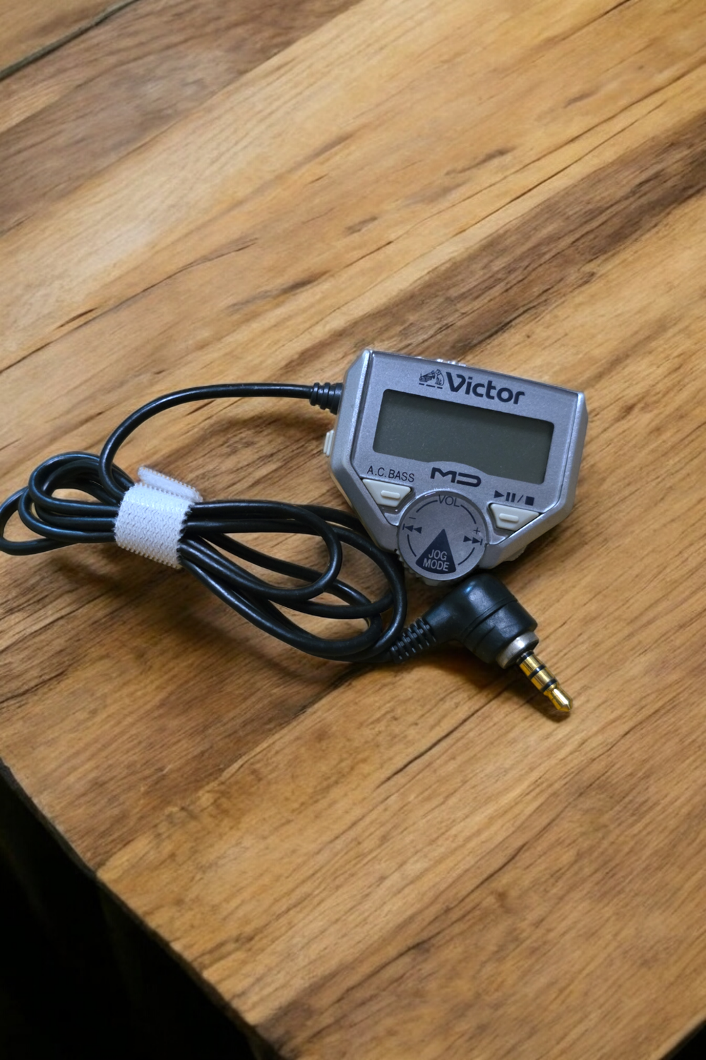 Victor MD Remote