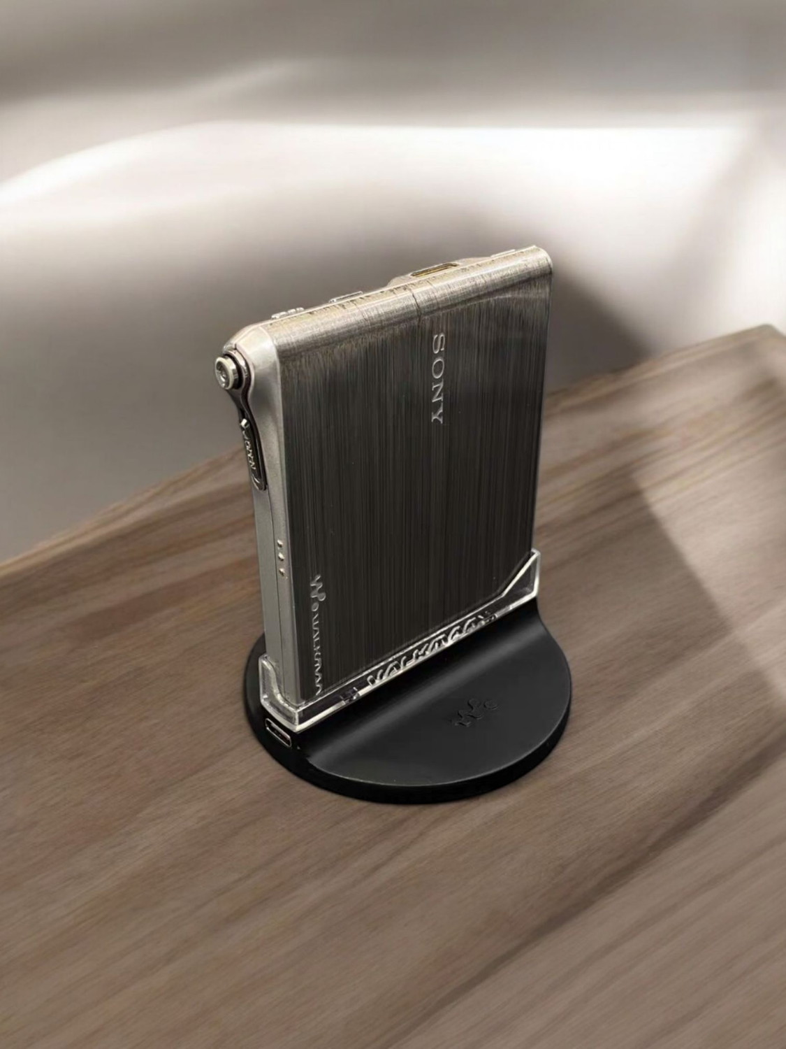 Illuminated USB Dock for Sony MZ-E10