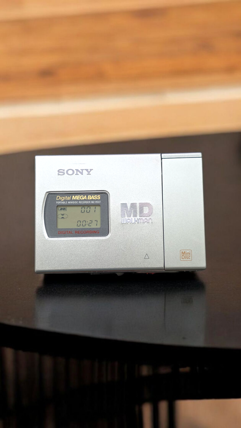 Sony R5ST