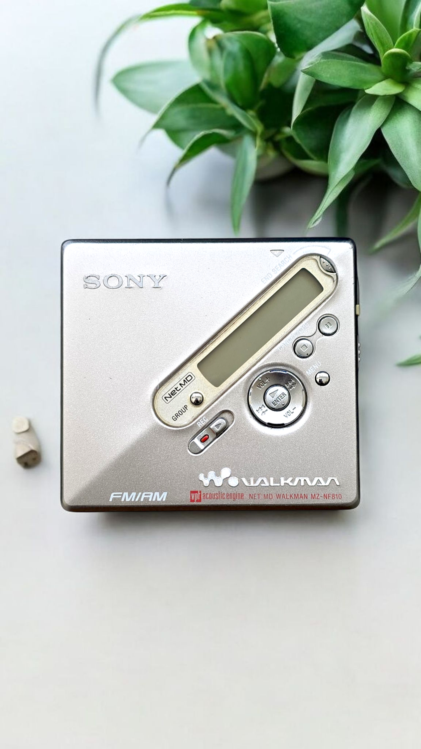 Sony MZ-NF810