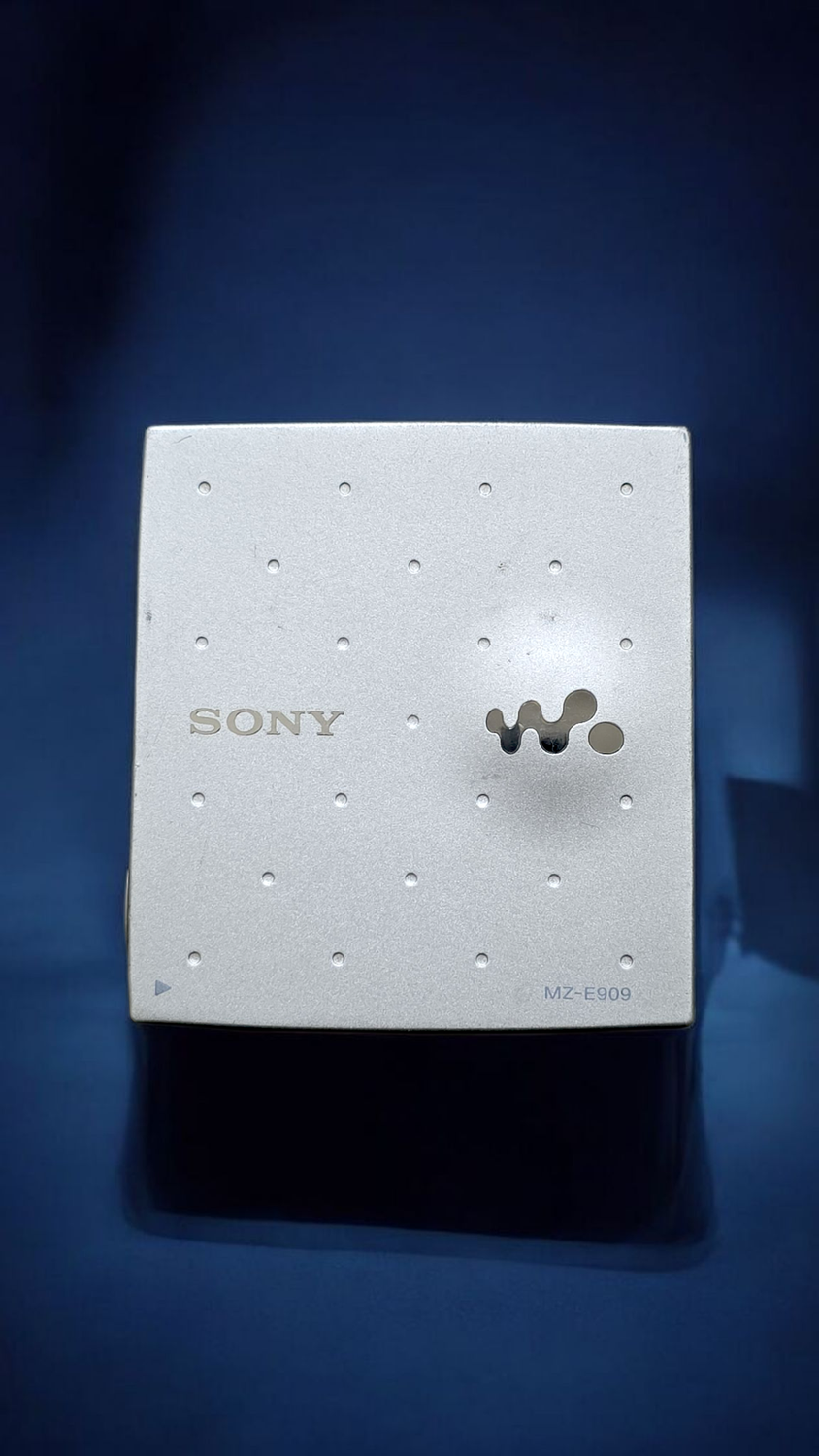 Sony MZ-E909