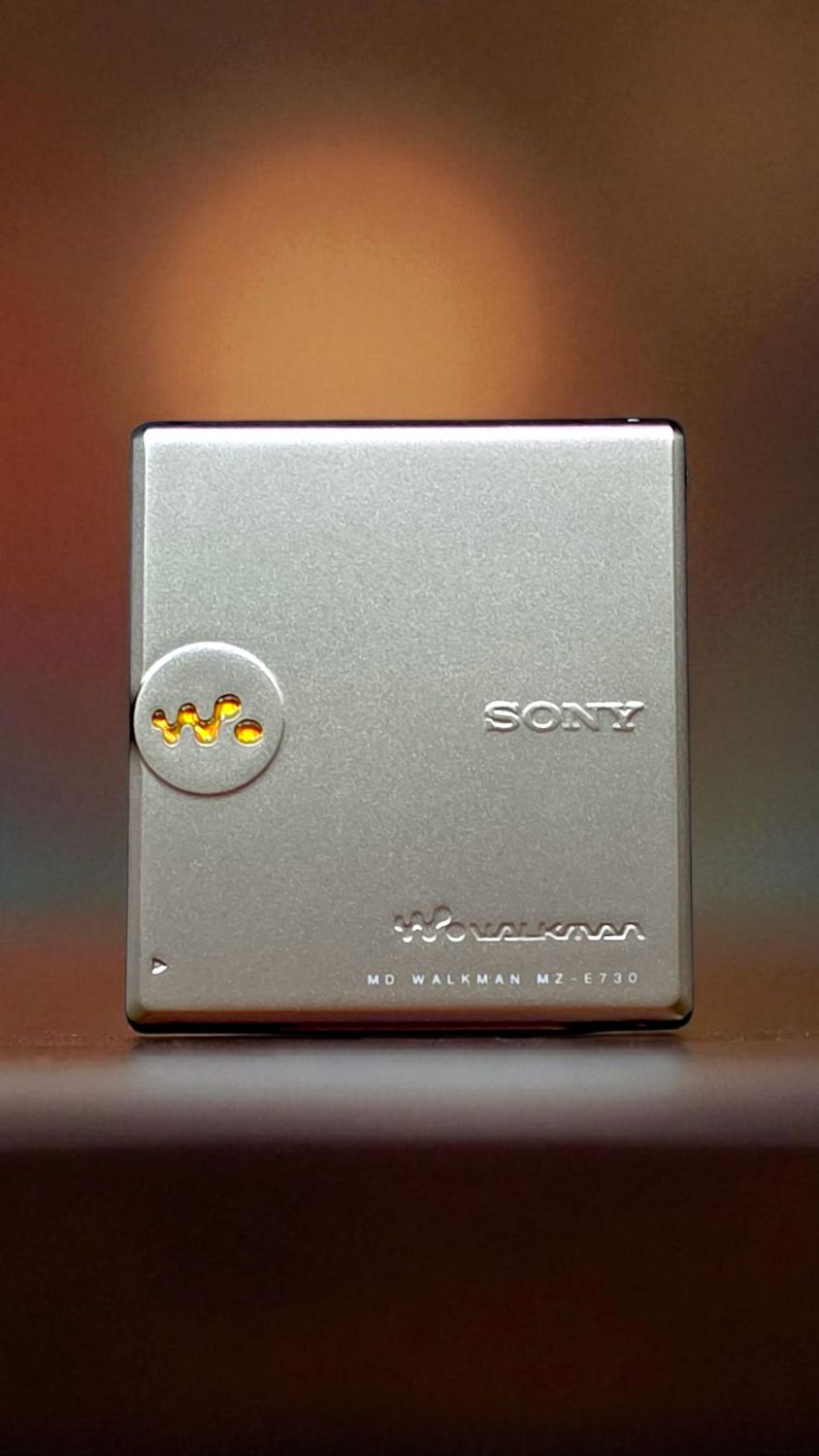 Recoloured Champagne Gold Sony MZ-E730