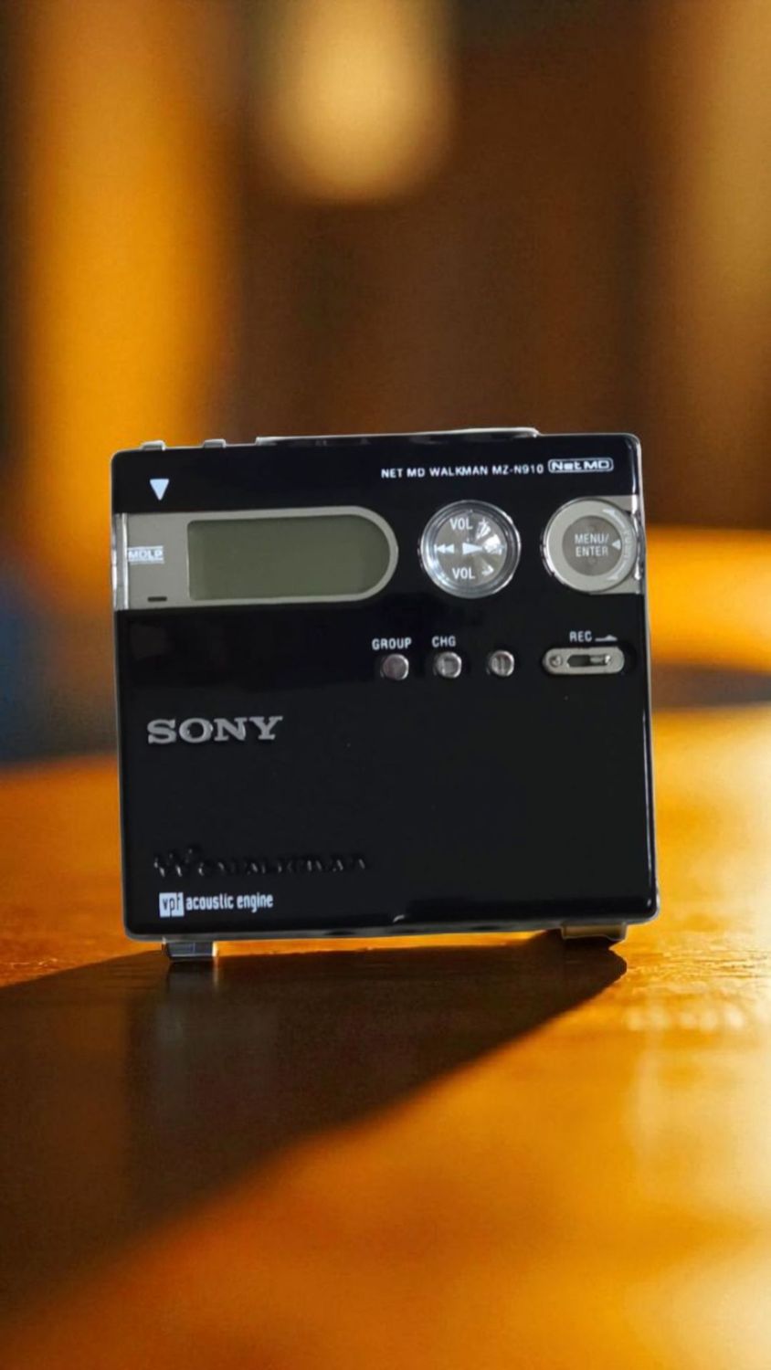 Recoloured Black Sony MZ-N910