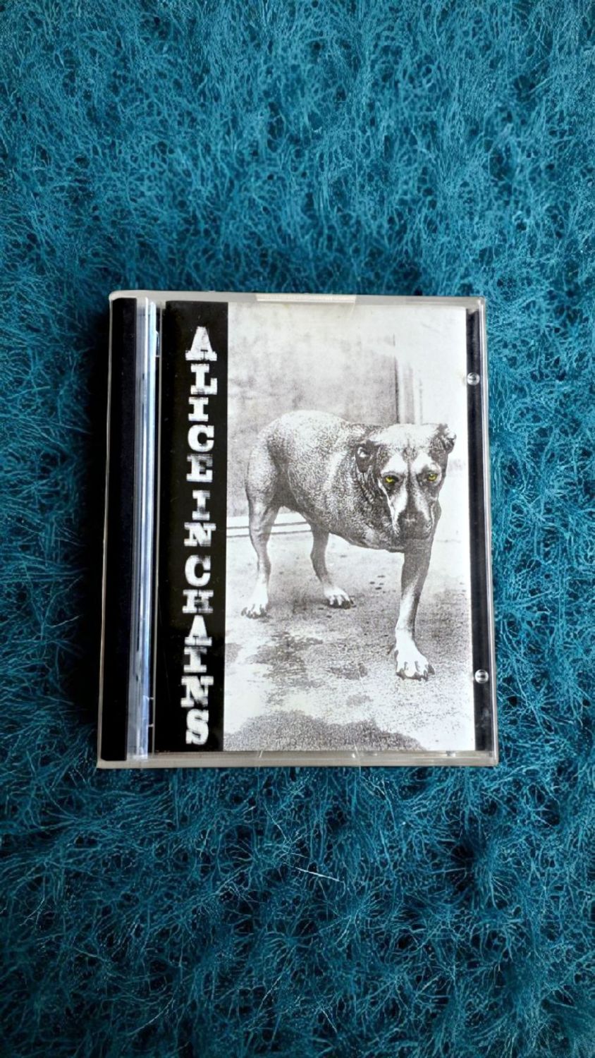 Alice in Chains - Three Legged Dog