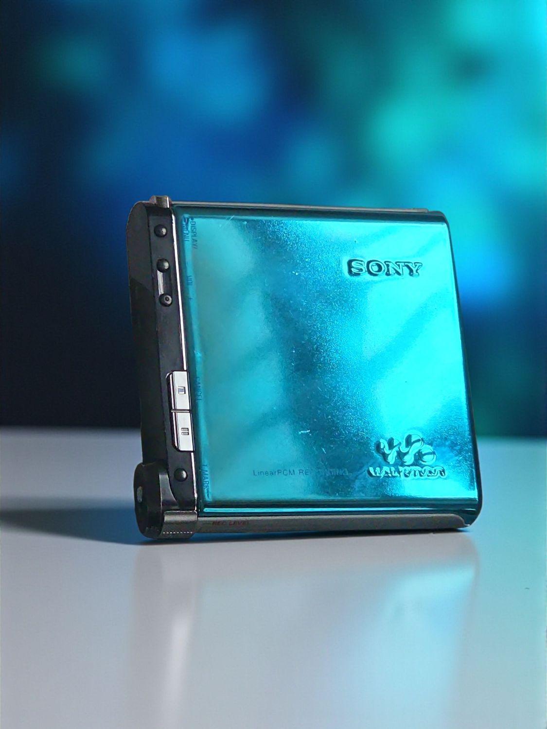 Modded Shiny Blue Sony MZ-RH1 with New Screen