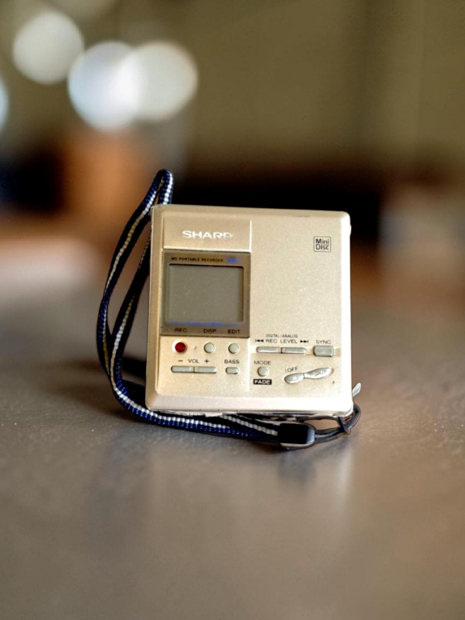 SHARP MD-MT831 ポータブル MDレコーダー Sharp MD-MT831