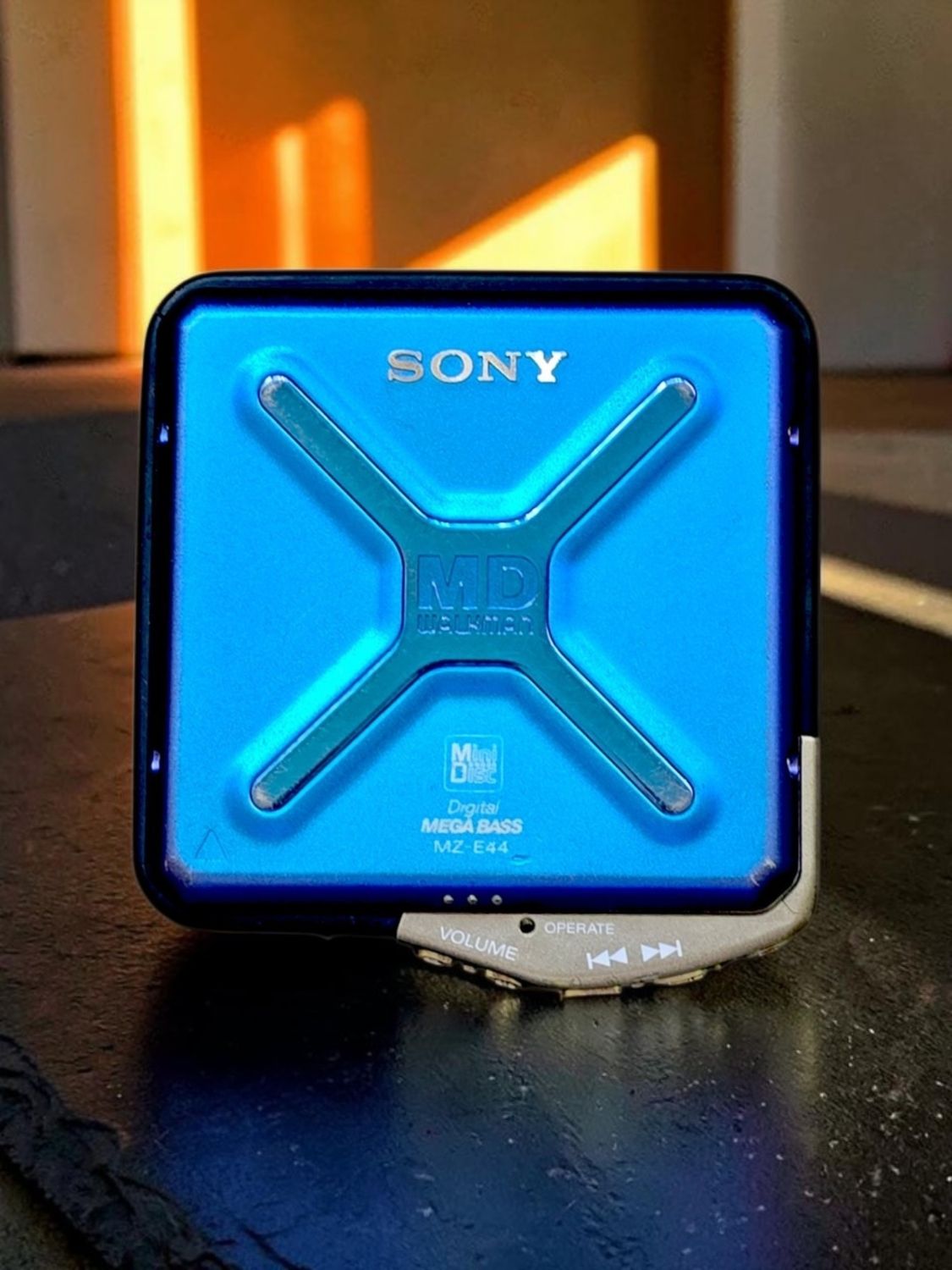 Sony MZ-E44