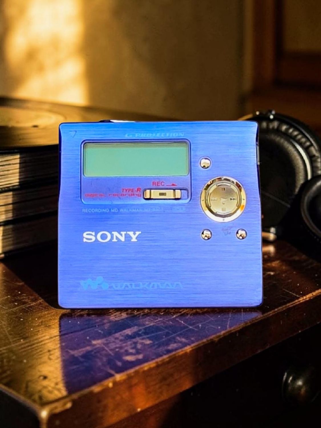 Sony MZ-R909