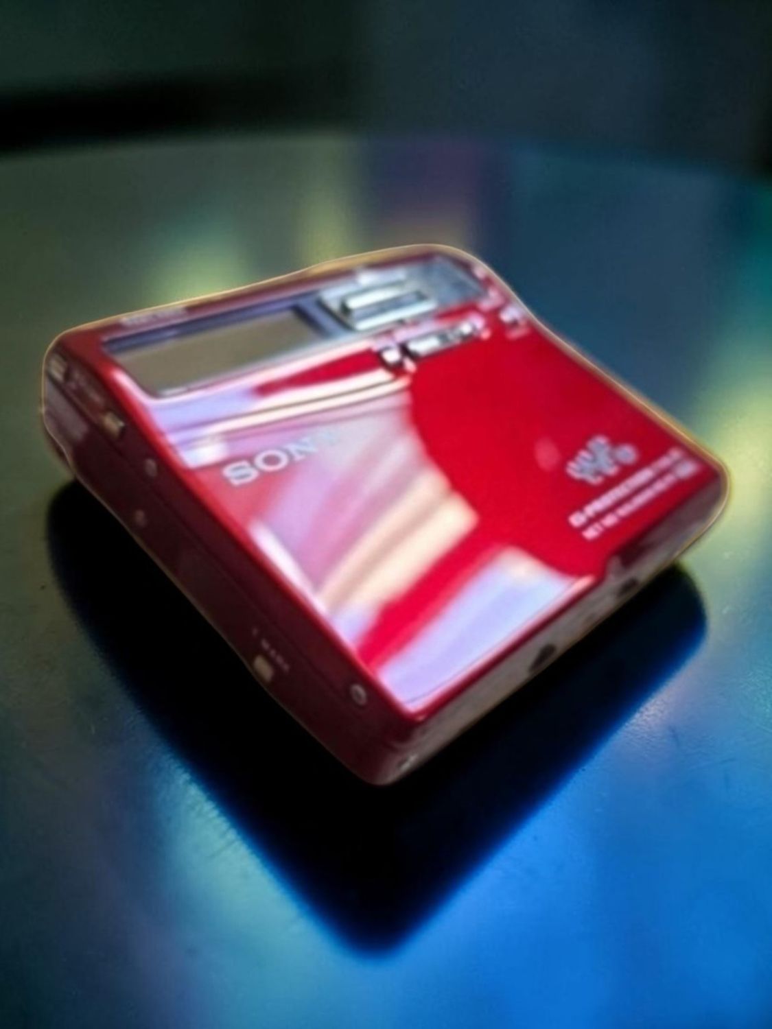 Recoloured Flaming Red Sony MZ-N1