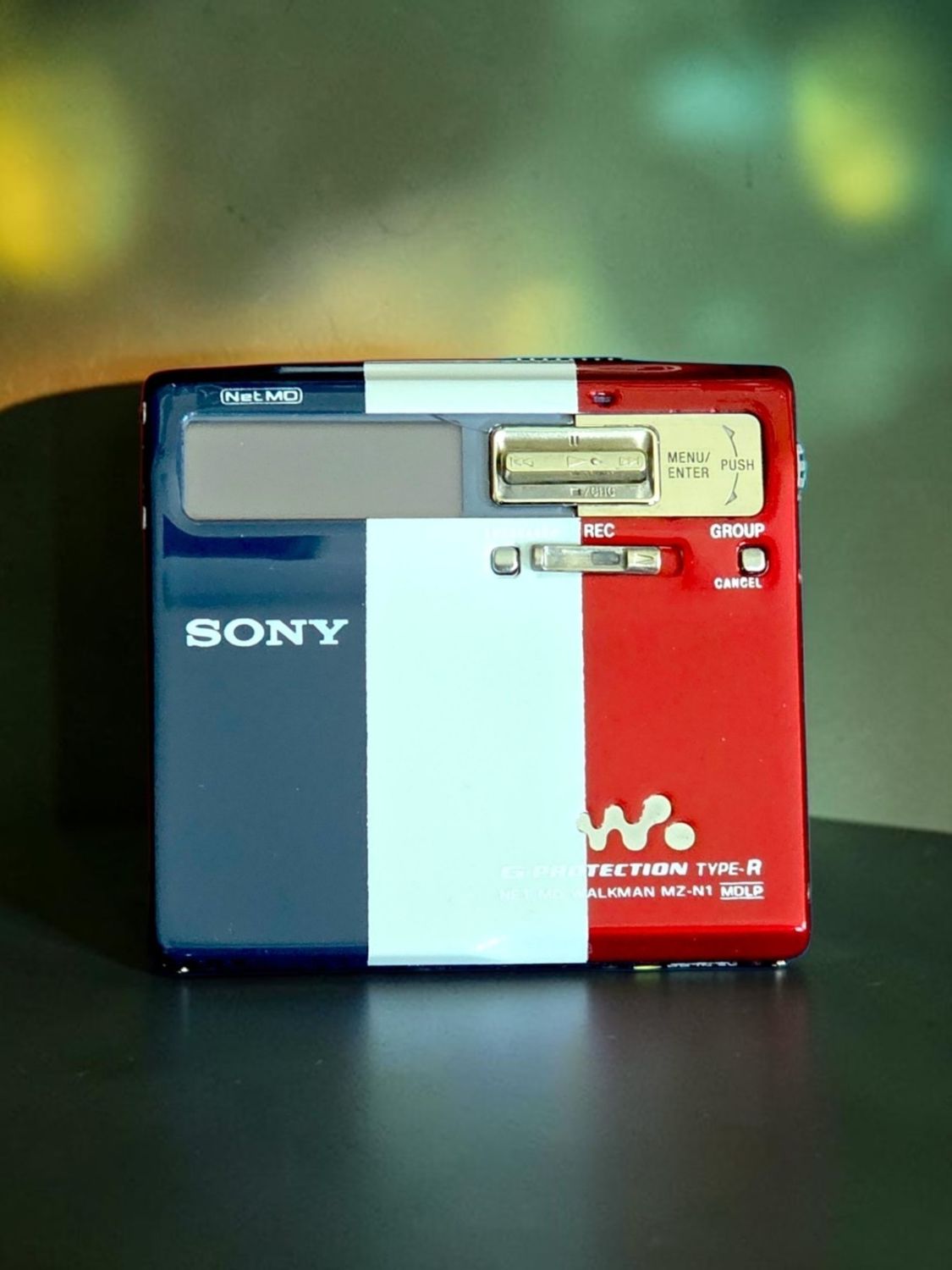 Recoloured Tri-colour Sony MZ-N1