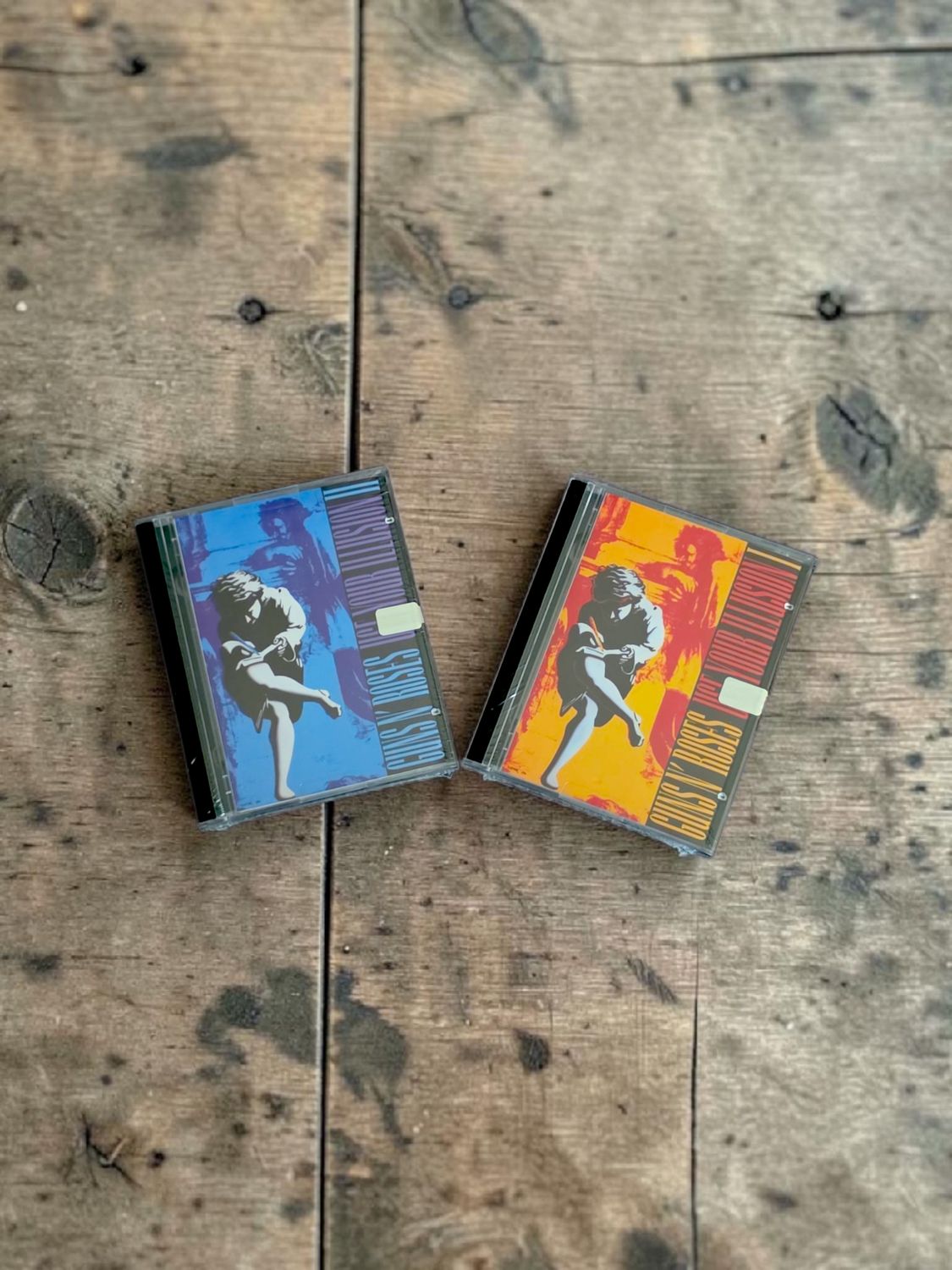 Guns 'n Roses - Use Your Illusion 1 &amp; 2 with Case and Album Art