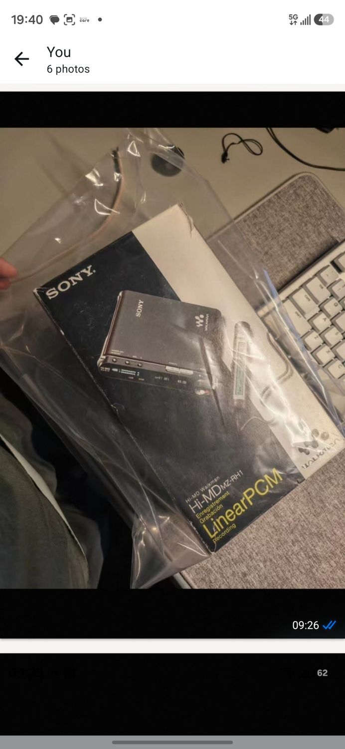 Black RH1 Full Set with New Screen