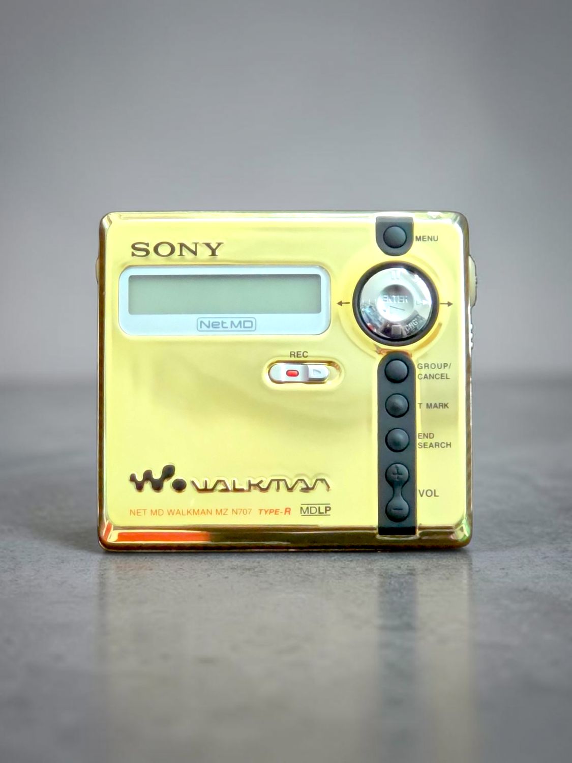 Recoloured Gold and Black Sony MZ-N707
