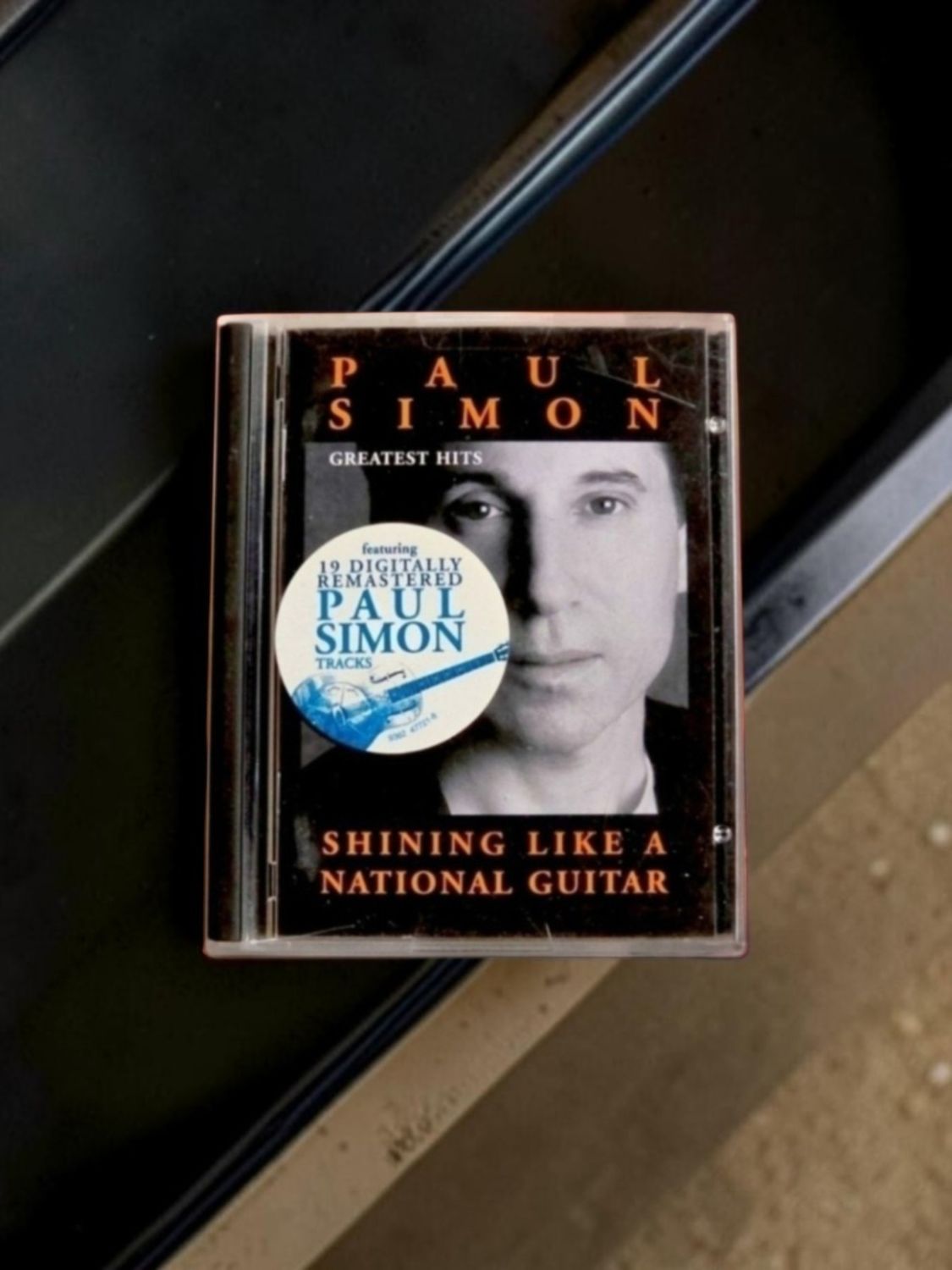 Paul Simon - Shining Like A National Guitar