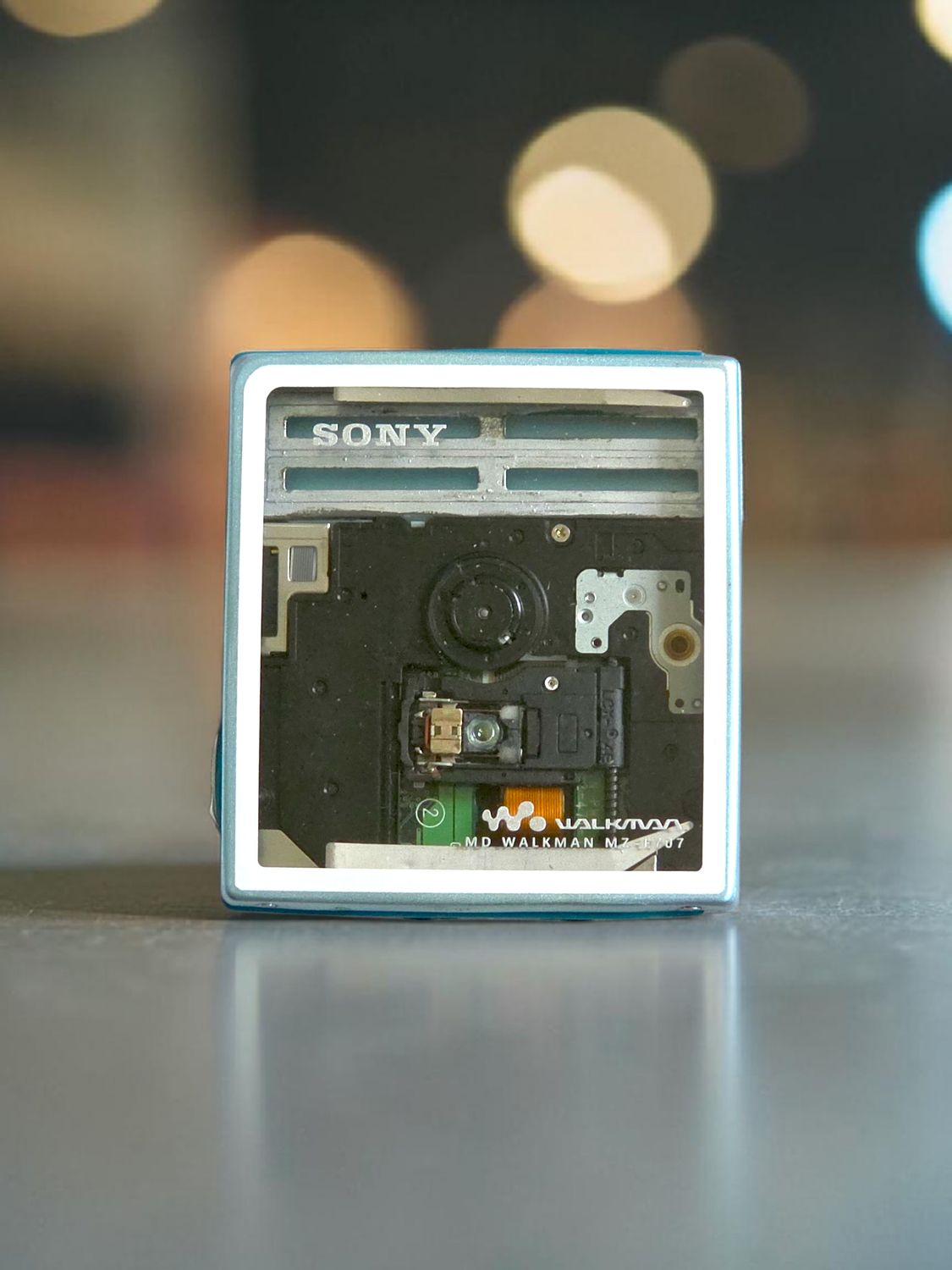 Sony MZ-E707 with Clear Front Window