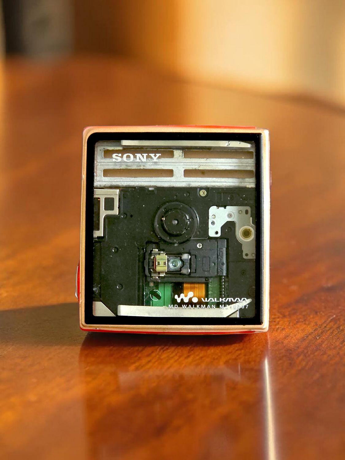Sony MZ-E707 with Clear Front Window