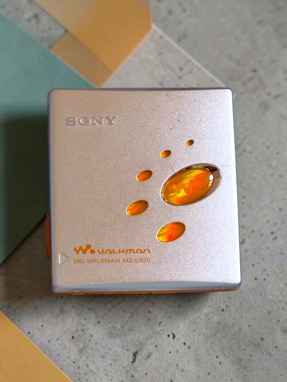 Sony MZ-E520
