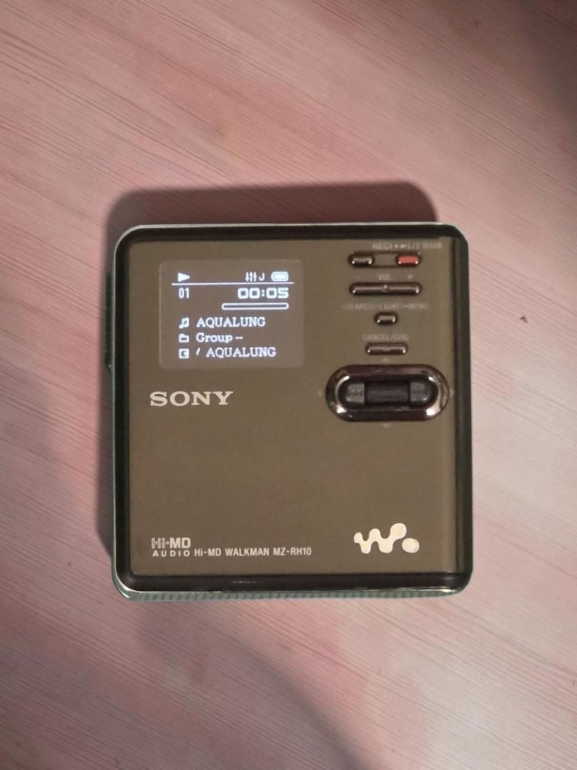 Sony MZ-RH10 with Newly Installed Screen and side car