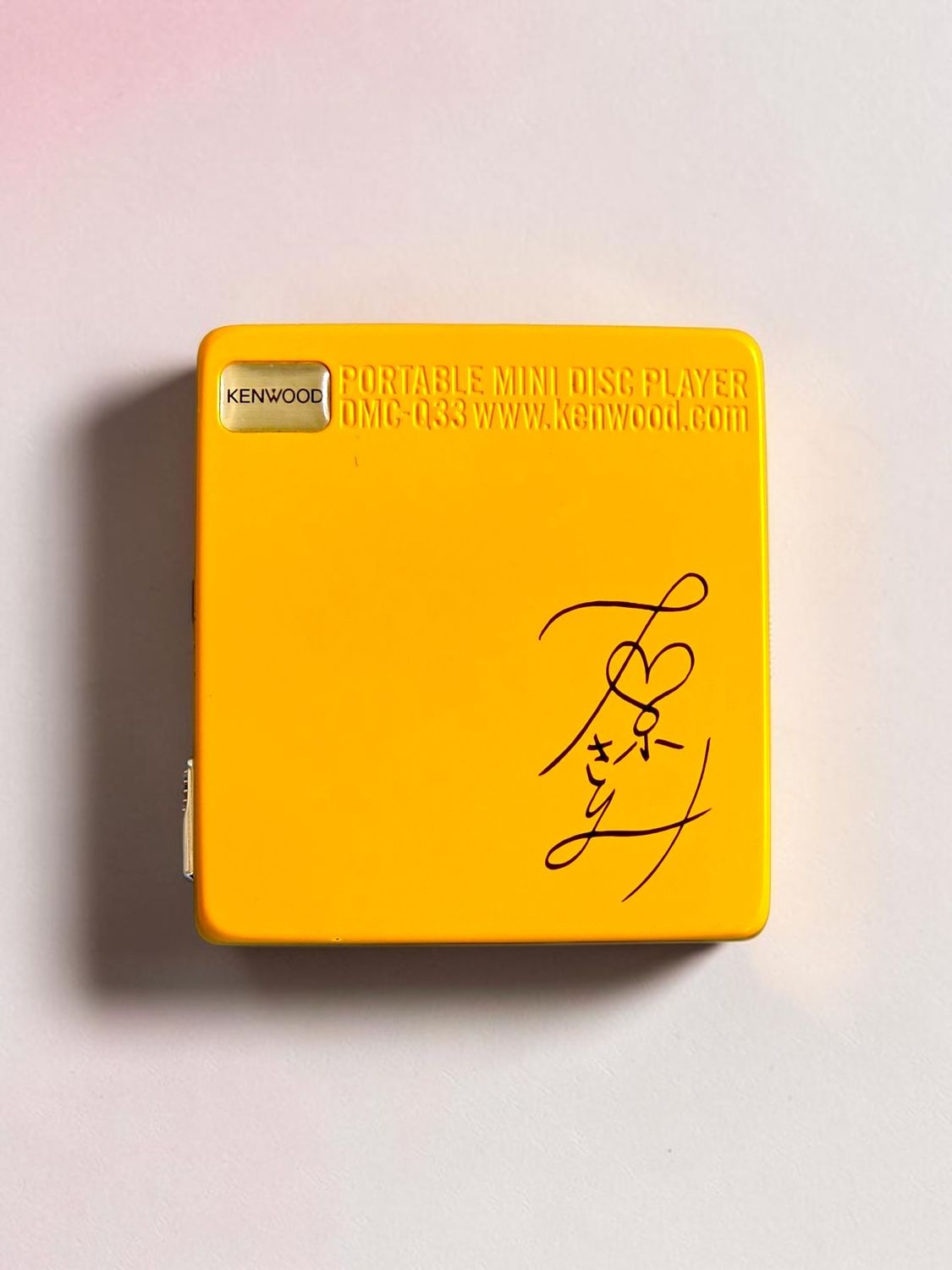 Kenwood DMC-Q33 Glico Special Edition with Satomi Ishihara's signature