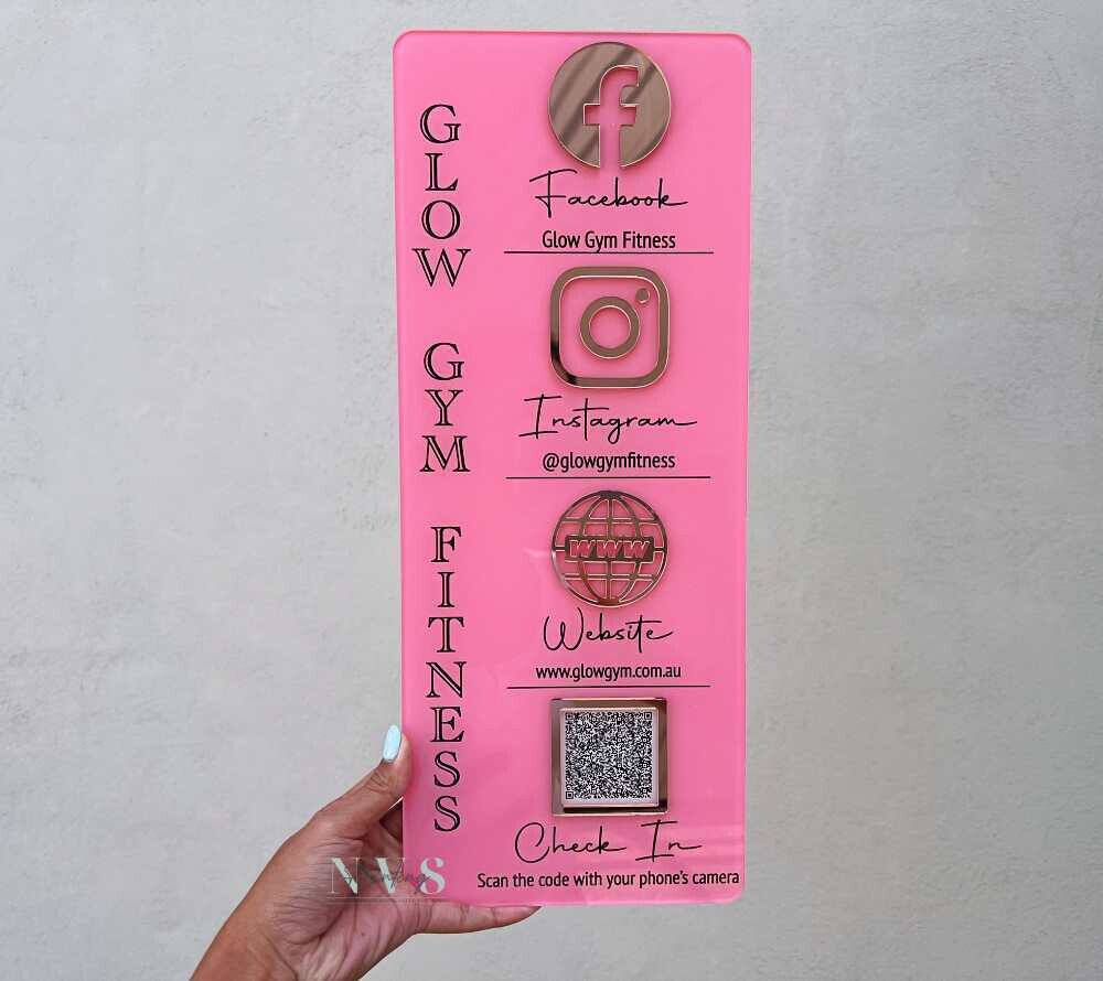 4 Icons Vertical Social Media Sign - Style 1 4 Icons Vertical Social Media Sign - Style 1