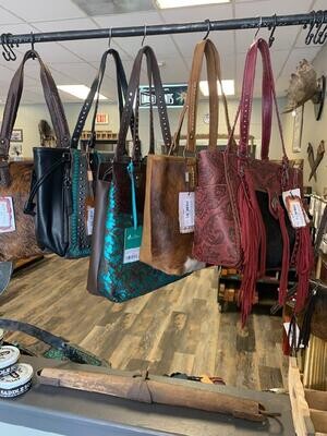 Handbags/Clutch/Travel Bags
