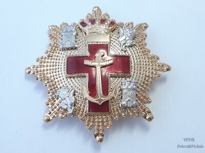 Gran Cruz de la Orden del Mérito Naval distintivo rojo