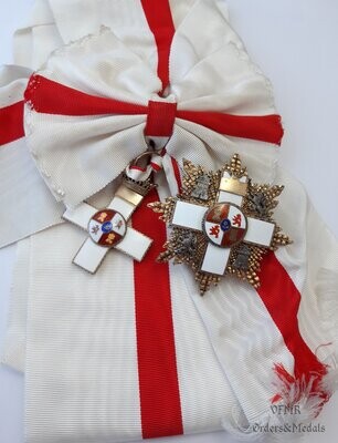 Gran Cruz de la Orden del Mérito Militar distintivo blanco con banda y venera