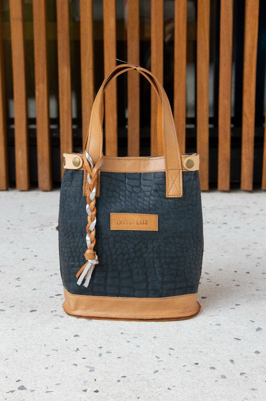 Matera sur crocco con correa - Negro
