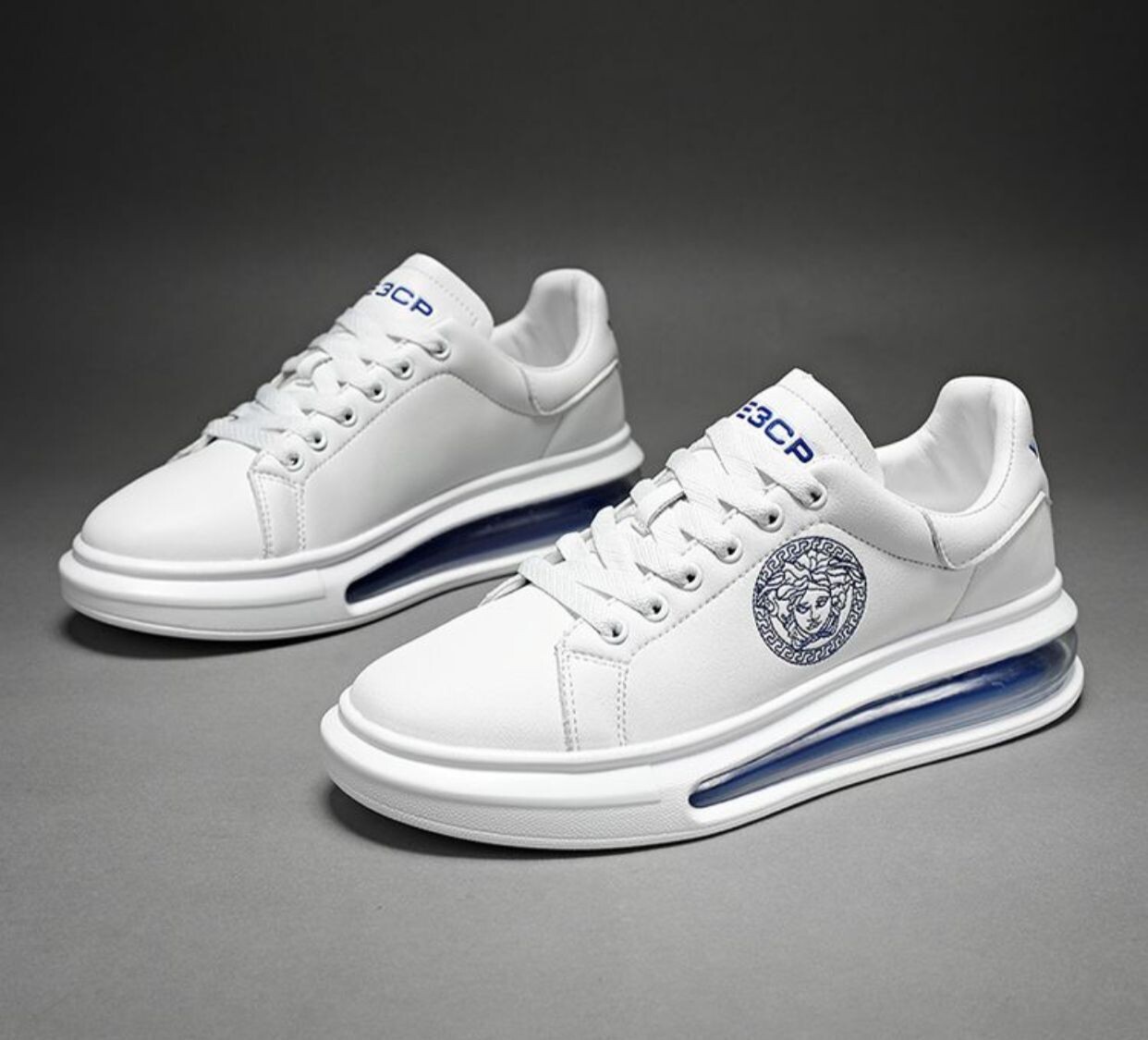 Sneakers Versace