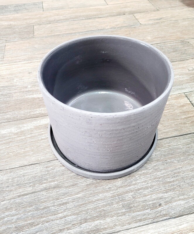 8" Grey Easton Pot