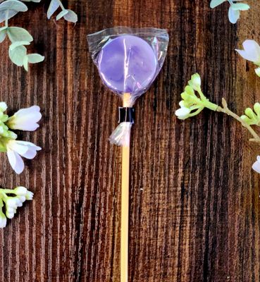 Mini Handcrafted Rainbow Lollipops - Earl Grey Latte