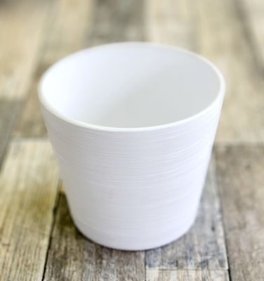 6.5" White Brushstroke Pot