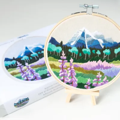 Mount Robson DIY Embroidery Kit Mount Robson DIY Embroidery Kit