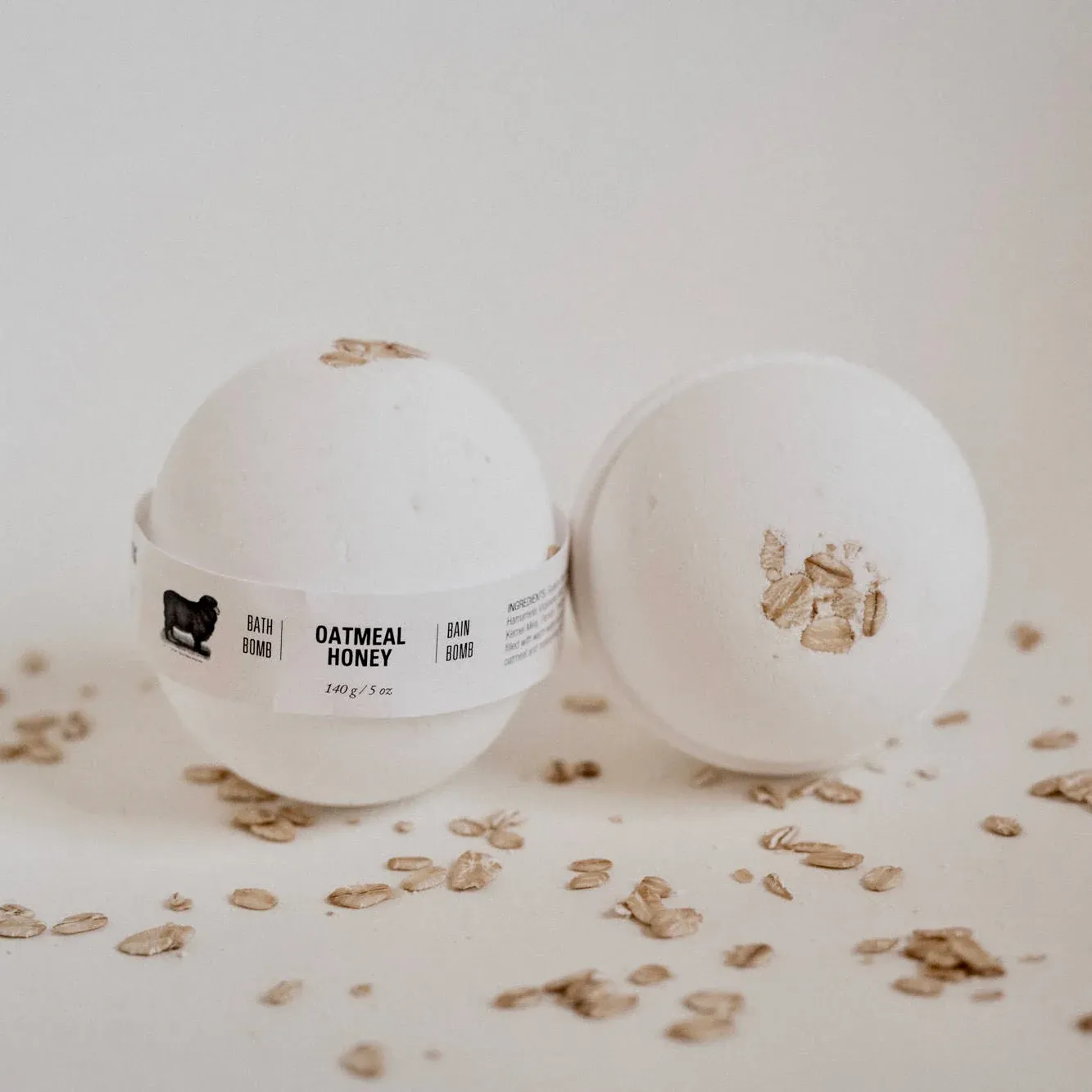 Oatmeal Honey Bath Bomb