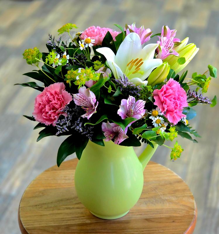 Mom's Petal Party