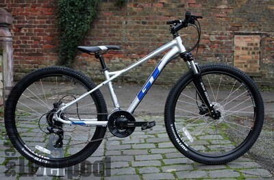 GT Aggressor Expert Silver XS Mountain Bike Great for young teenagers