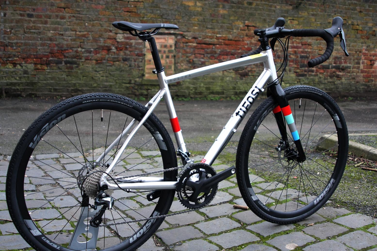 Gravel bike hotsell tiagra hydraulic