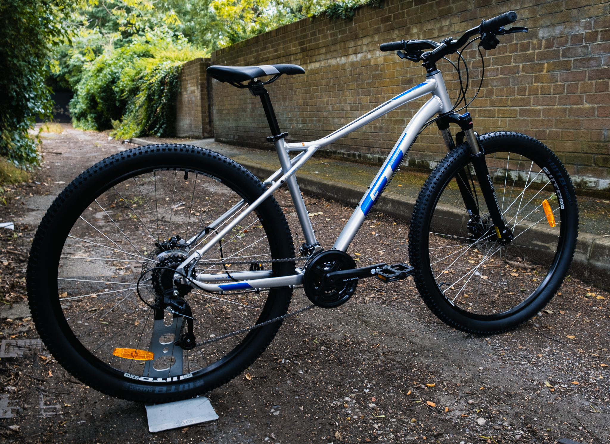 MOUNTAIN BIKES