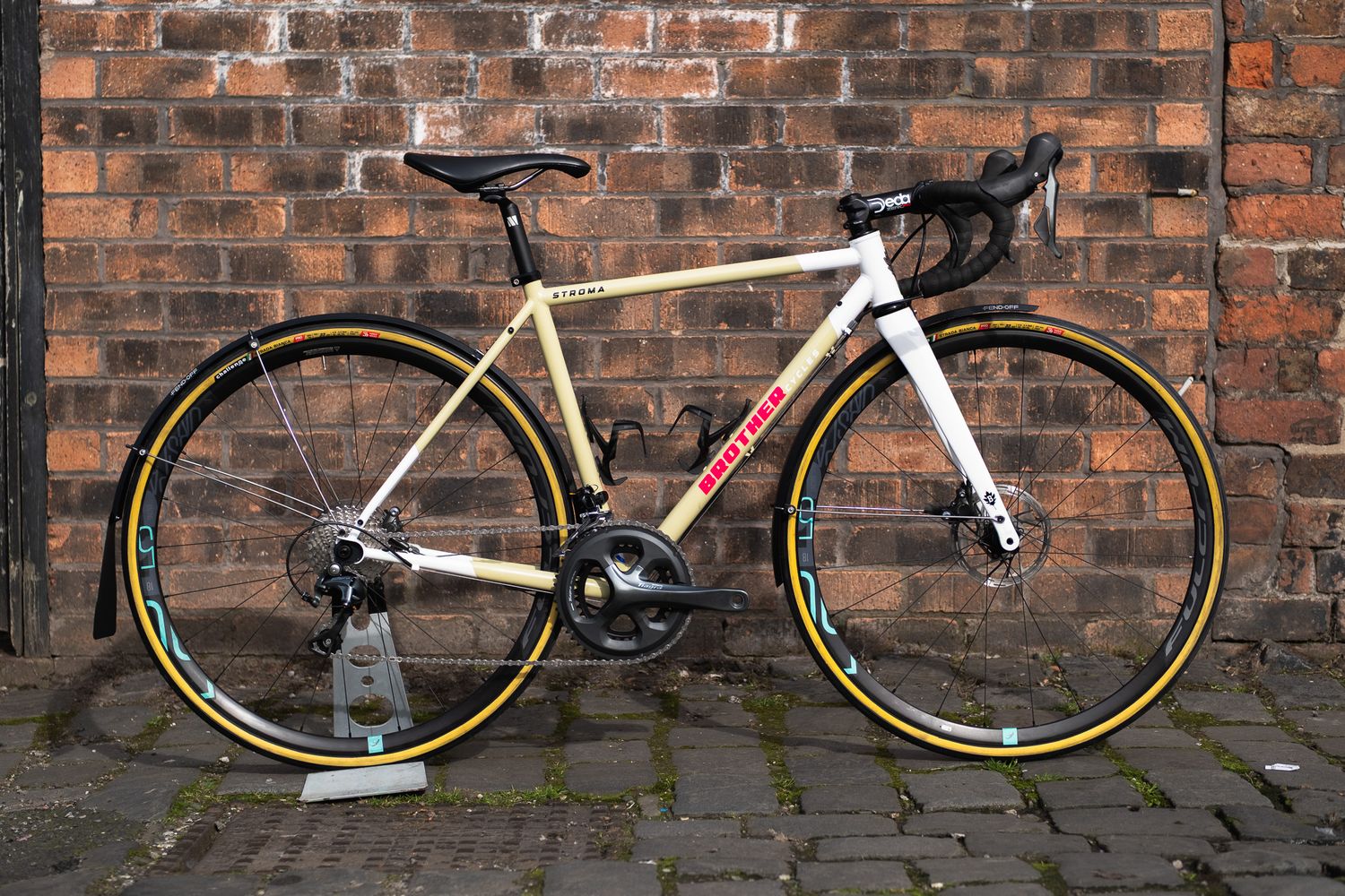 Brother Stroma All Road Gravel Bike