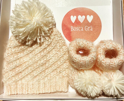 Winter Pom Pom Hat &amp; Bootie Set